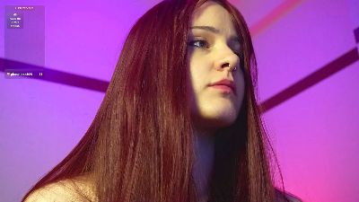 MaeveLith live cam on Cam4