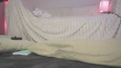 MaeveLith live cam on Cam4