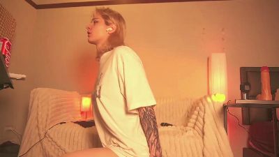 MaeveLith live cam on Cam4