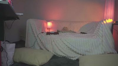 MaeveLith live cam on Cam4