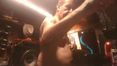 Mafkees055 live cam on Cam4