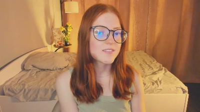 MagaretManzi live cam on Cam4
