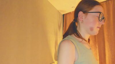 MagaretManzi live cam on Cam4