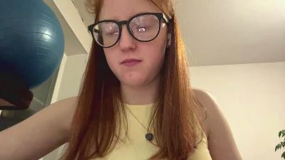 MagaretManzi live cam on Cam4