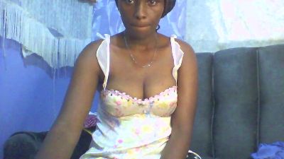 Magdah1 live cam on Cam4