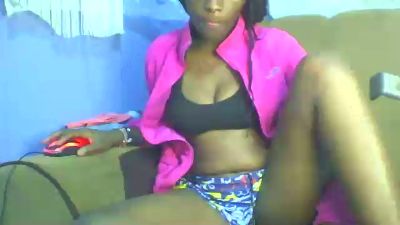 Magdah1 live cam on Cam4