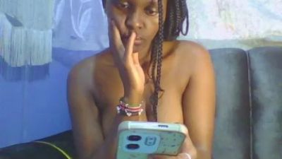 Magdah1 live cam on Cam4