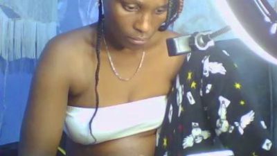 Magdah1 live cam on Cam4