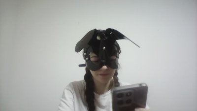 MaggieHB live cam on Cam4