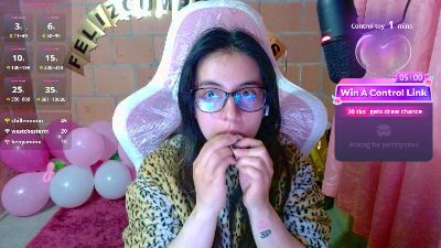 Maggie_Fox live cam on Cam4