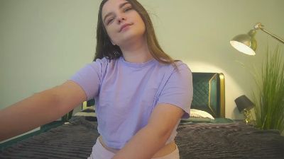 MagicPeachh live cam on Cam4