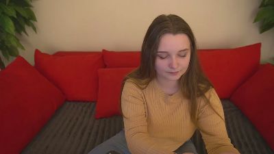 MagicPeachh live cam on Cam4