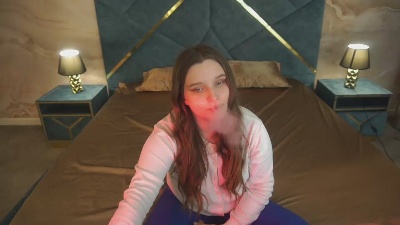 MagicPeachh live cam on Cam4