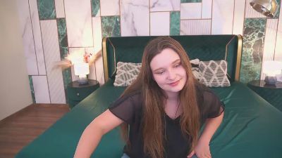 MagicPeachh live cam on Cam4