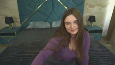 MagicPeachh live cam on Cam4