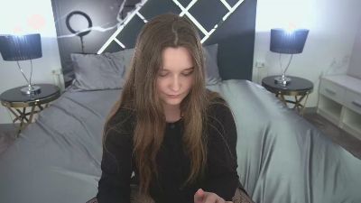 MagicPeachh live cam on Cam4