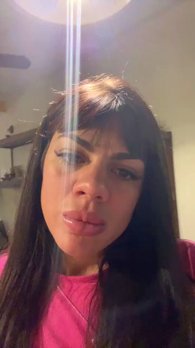 Magikaa live cam on Cam4