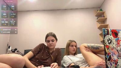 MagnoliaTonn live cam on Cam4