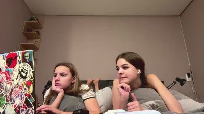 MagnoliaTonn live cam on Cam4