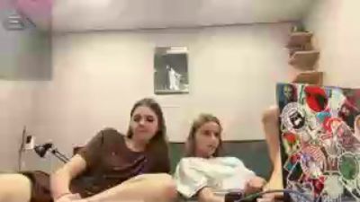 MagnoliaTonn live cam on Cam4