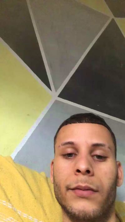 Magrelo0006 live cam on Cam4