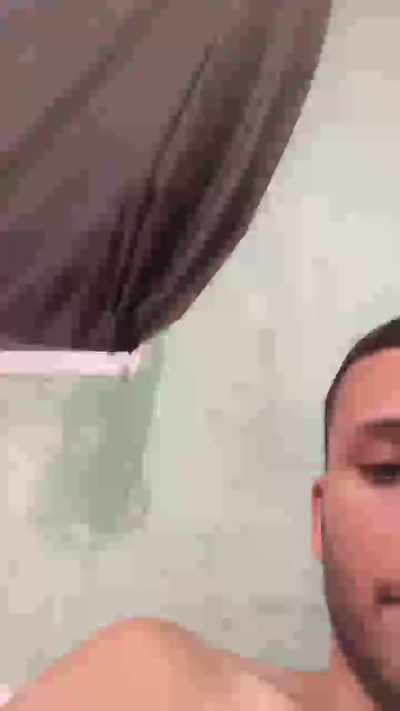 Magrelo0006 live cam on Cam4