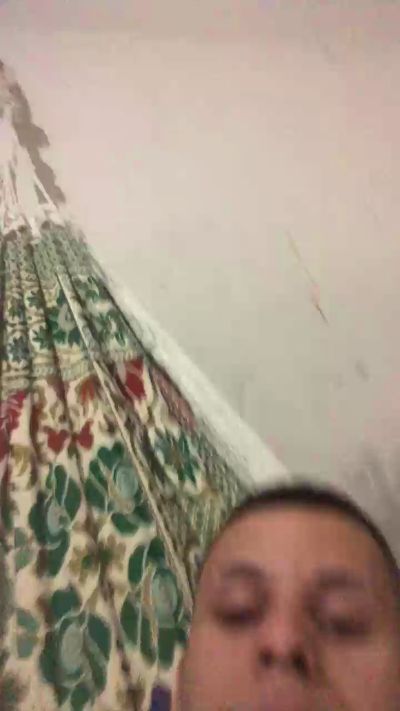 Magrelo0006 live cam on Cam4
