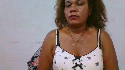 Mahatsara live cam on Cam4