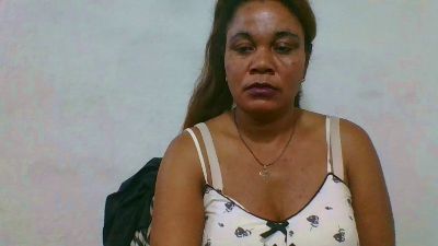 Mahatsara live cam on Cam4