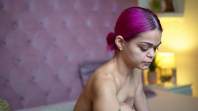 MaiaMini live cam on Cam4