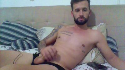 Maickysurf live cam on Cam4