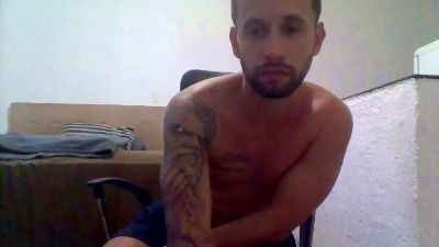Maickysurf live cam on Cam4