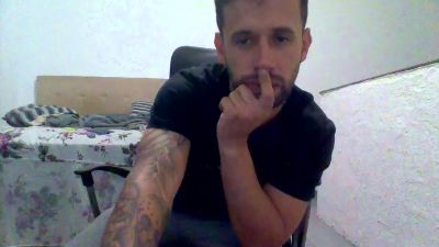 Maickysurf live cam on Cam4