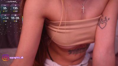 MaidaDelmore live cam on Cam4