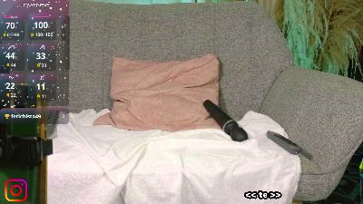 Maii_luna live cam on Cam4