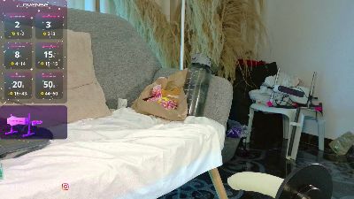 Maii_luna live cam on Cam4