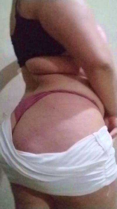 Maiilu24 live cam on Cam4