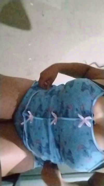 Maiilu24 live cam on Cam4