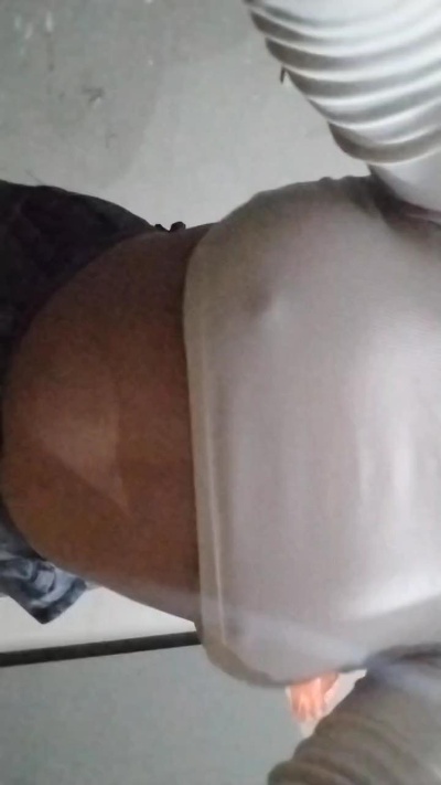 Maiilu24 live cam on Cam4