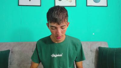 Maikol_Ortiz live cam on Cam4