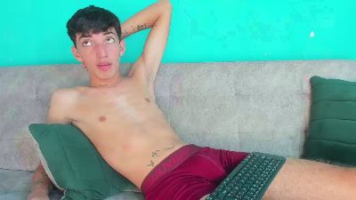 Maikol_Ortiz live cam on Cam4