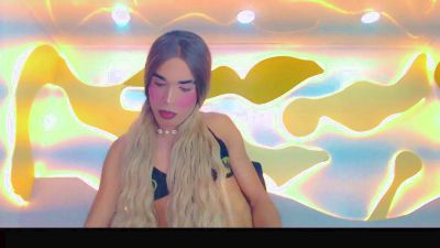 MaiteCandyxx live cam on Cam4