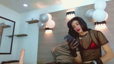 MaiteHotts live cam on Cam4