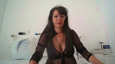 MaitresseElsa live cam on Cam4