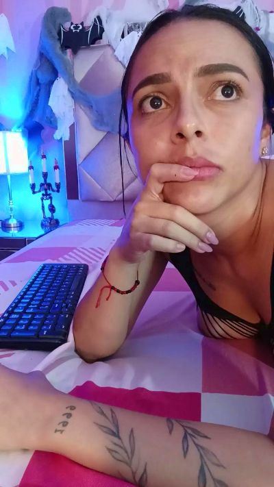 MajaGorska live cam on Cam4