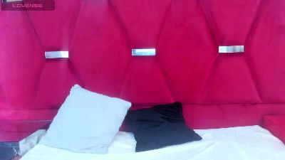 Makima_HH live cam on Cam4