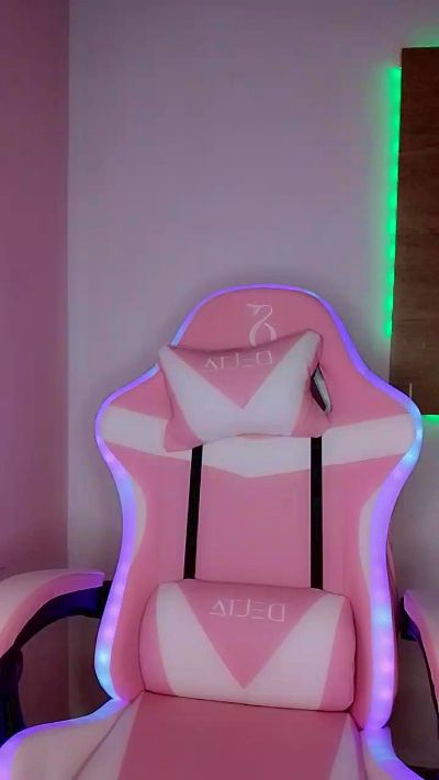 Makuchan live cam on Cam4