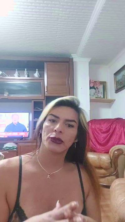 Mala_malory live cam on Cam4