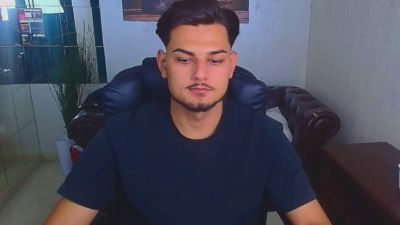 MalakaiFrost live cam on Cam4