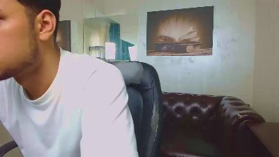 MalakaiFrost live cam on Cam4